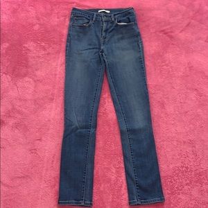 Levi’s Mid Rise Skinny Denim Jeans size 4